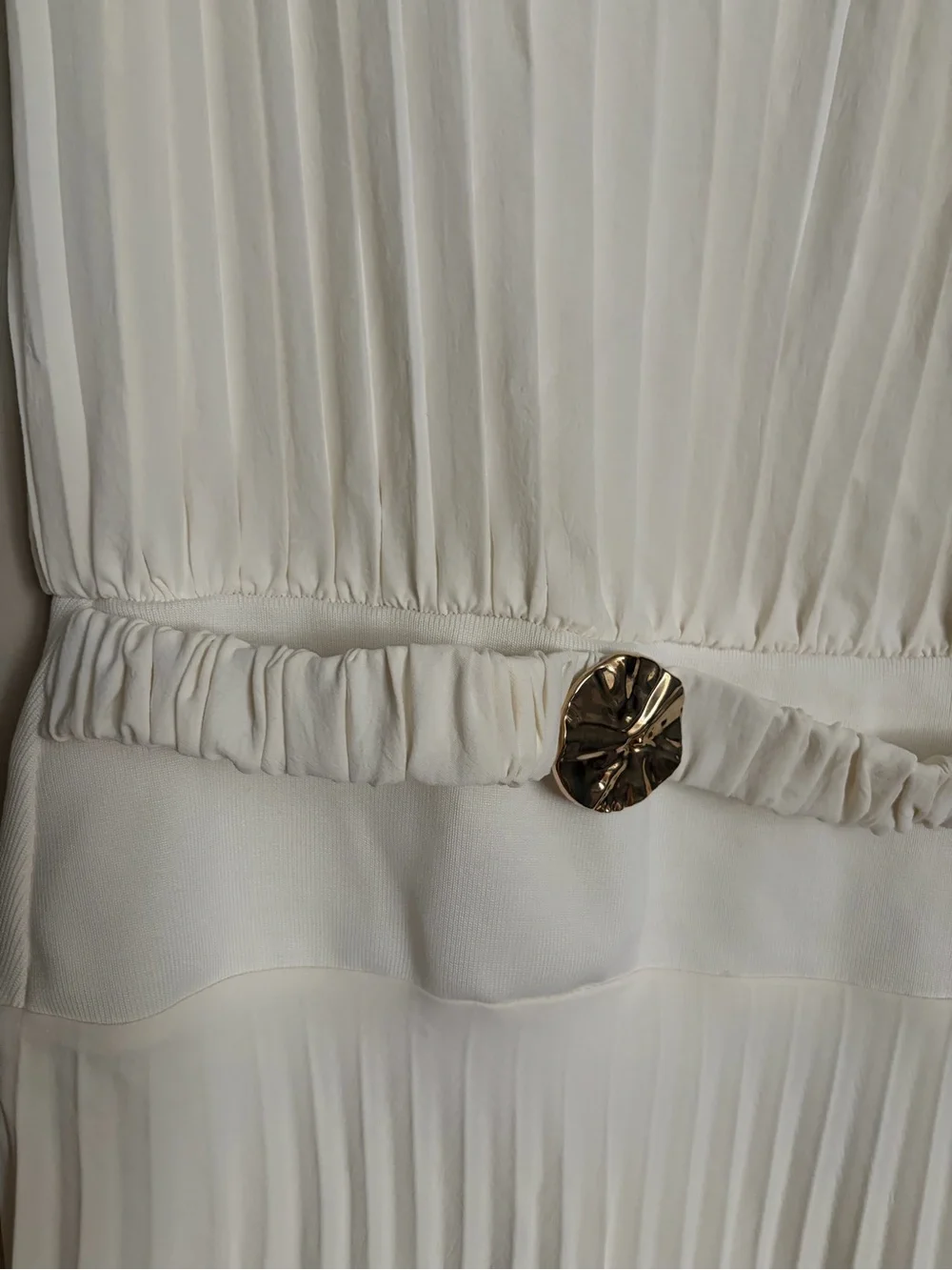 Zara White Pleated Midi Dress - Picture 3 of 5